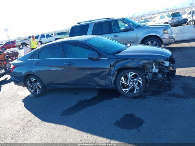 KMHLP4DG5RU676260 Hyundai Elantra Limited