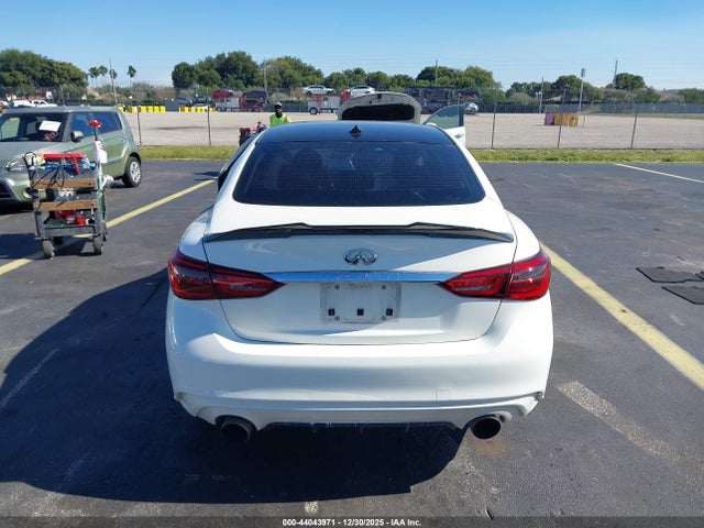 44043971 :رقم المزاد ، JN1EV7AP0KM518278 vin ، 2019 Infiniti Q50 3.0t Luxe مزاد بيع