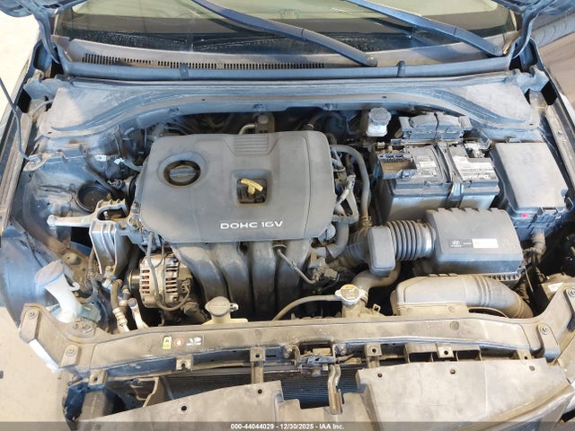 5NPD84LF3HH036782 Hyundai ELANTRA SE