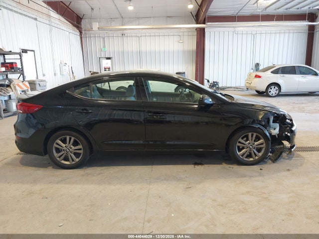 5NPD84LF3HH036782 Hyundai ELANTRA SE