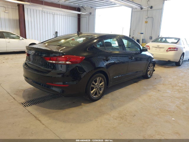 5NPD84LF3HH036782 Hyundai ELANTRA SE