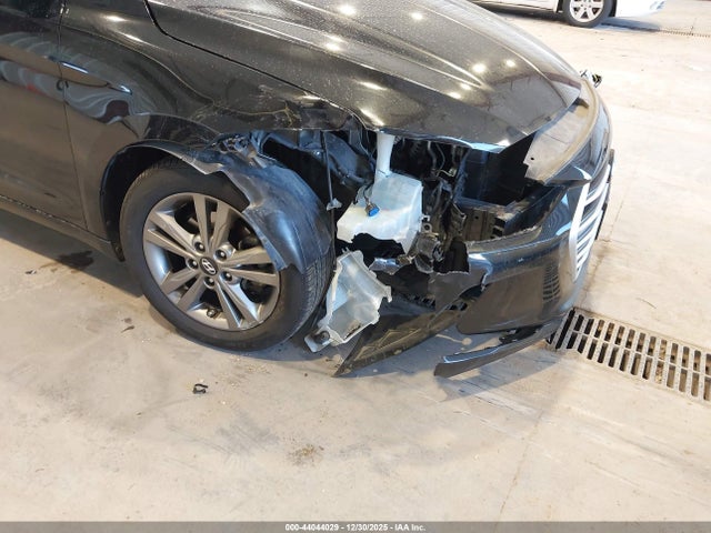 5NPD84LF3HH036782 Hyundai ELANTRA SE