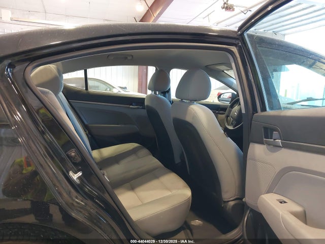 5NPD84LF3HH036782 Hyundai ELANTRA SE
