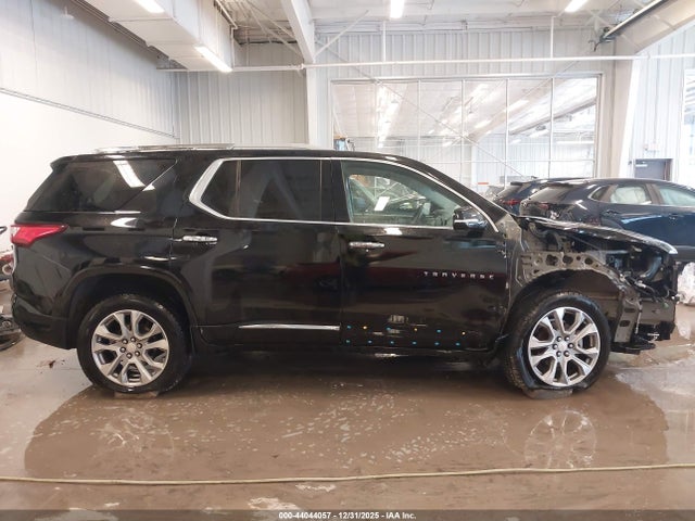 Auction sale of the 2018 Chevrolet Traverse Premier, vin: 1GNERKKW6JJ101829, lot number: 44044057