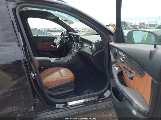 2020 MERCEDES-BENZ GLC 300 WDC0G8DB7LF733843 Photo 4