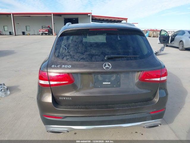 Mercedes-Benz GLC 300 2016 WDC0G4JB8GF019352 Image 16