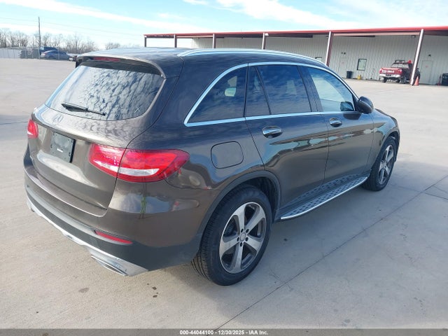 Mercedes-Benz GLC 300 2016 WDC0G4JB8GF019352 Image 4