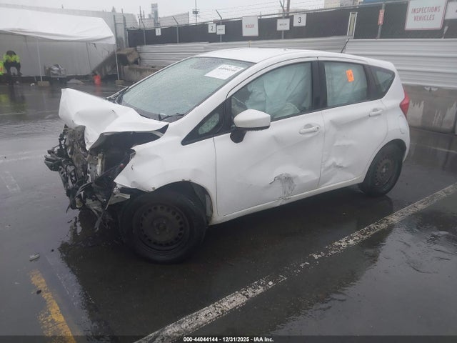 Nissan Versa Note S (sr)/s Plus/sl/sr/sv 2016 3N1CE2CP0GL384591 Image 2