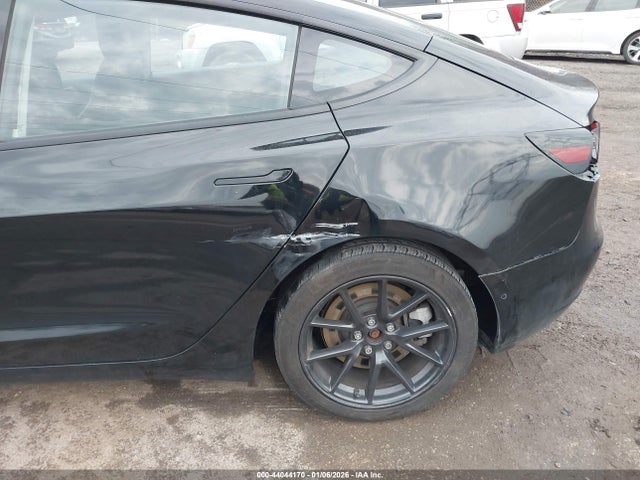 2021 TESLA MODEL 3 5YJ3E1EA0MF087122 Photo 5