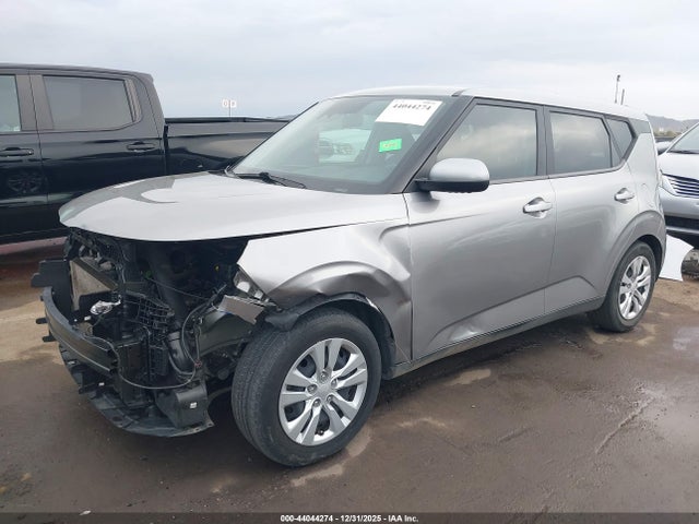 KNDJ23AU6P7188395 KIA SOUL LX