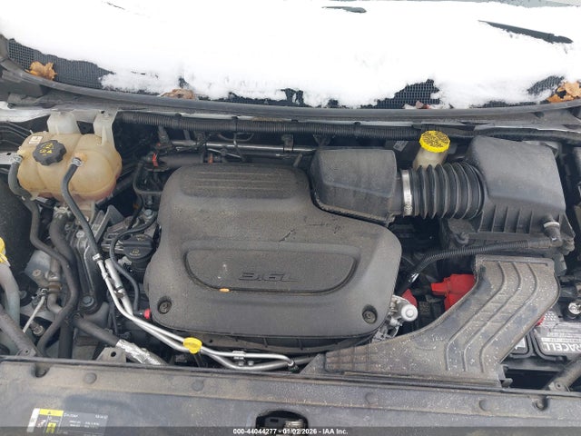 2020 CHRYSLER VOYAGER 2C4RC1DG9LR148637 Photo 9