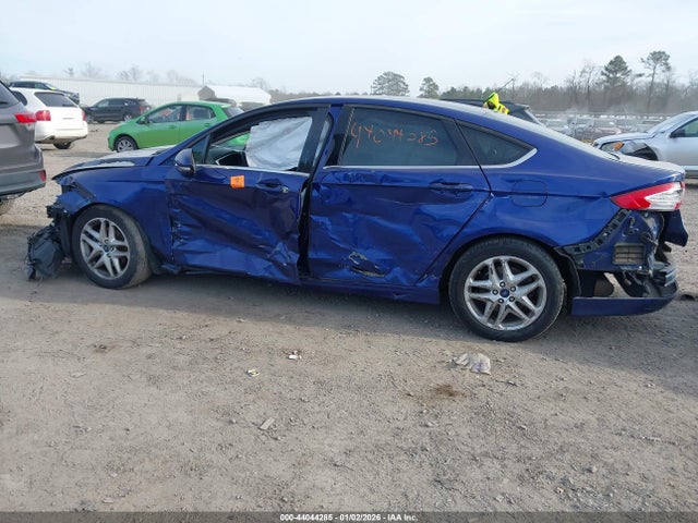 3FA6P0H79GR261621 Ford FUSION SE