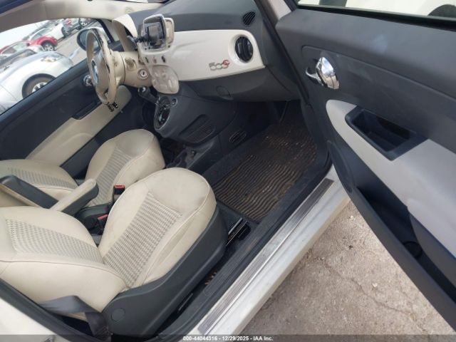 2017 FIAT 500C 3C3CFFLR7HT659088 Photo 4