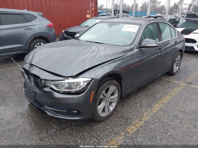 WBA8B9C56JEE81143 BMW 330I
