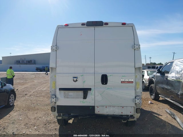 44044360 :رقم المزاد ، 3C6ERVCG7ME505622 vin ، 2021 Ram Promaster 2500 High Roof 136 Wb مزاد بيع