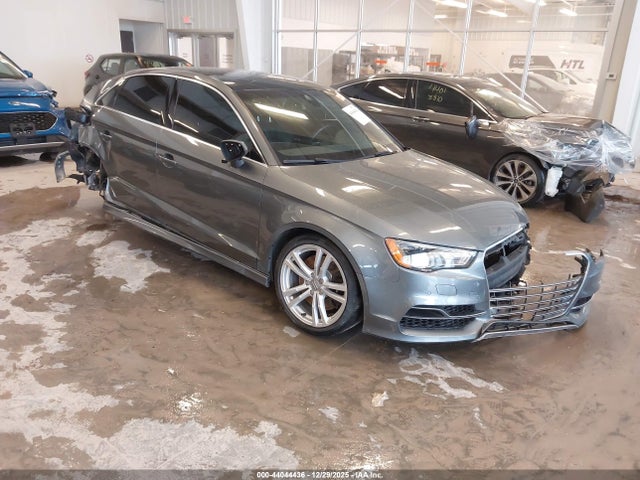 2015 AUDI S3 WAUFFGFF7F1054103