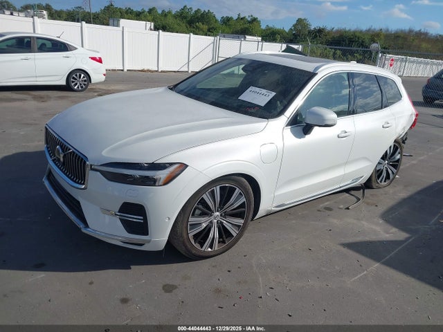 2023 VOLVO XC60 RECHARGE PLUG-IN HYBRID YV4H60DA1P1376177 Photo 1