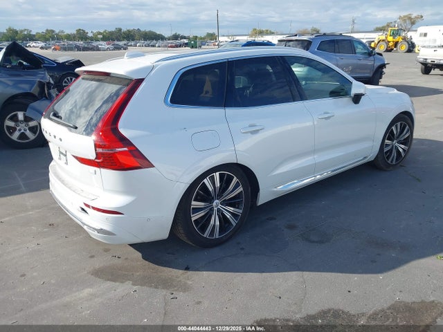 2023 VOLVO XC60 RECHARGE PLUG-IN HYBRID YV4H60DA1P1376177 Photo 3