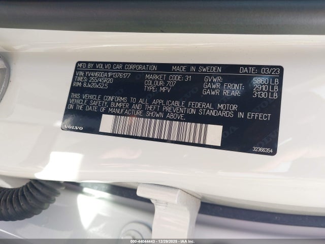 2023 VOLVO XC60 RECHARGE PLUG-IN HYBRID YV4H60DA1P1376177 Photo 8
