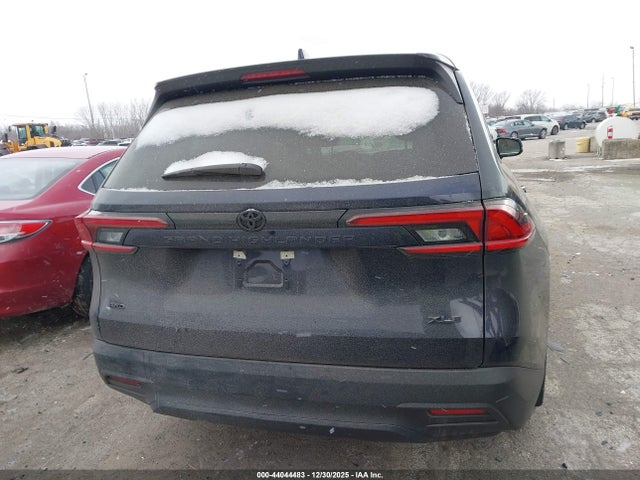 Toyota Grand Highlander Xle 2025 5TDAAAB58SS092636 Image 17