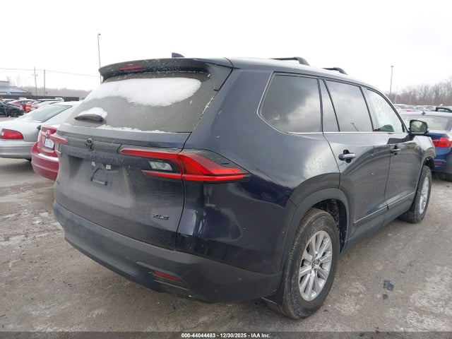 Toyota Grand Highlander Xle 2025 5TDAAAB58SS092636 Image 4