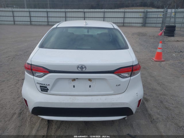 5YFEPMAE7MP216961 Toyota COROLLA LE