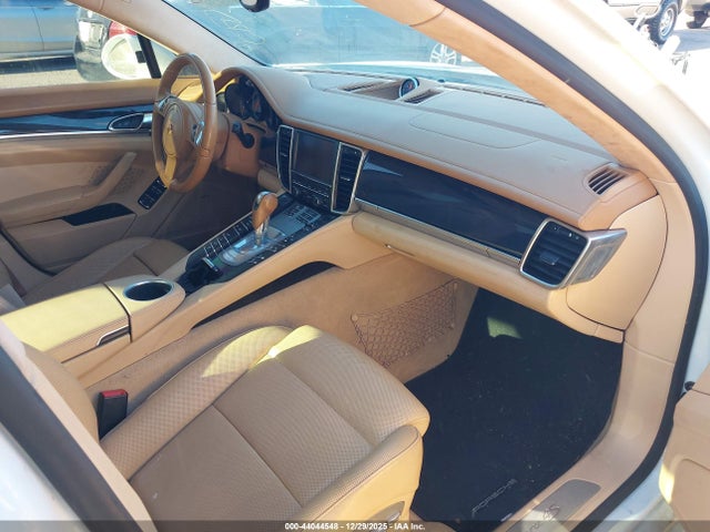 2014 PORSCHE PANAMERA WP0BB2A7XEL064059 Photo 4