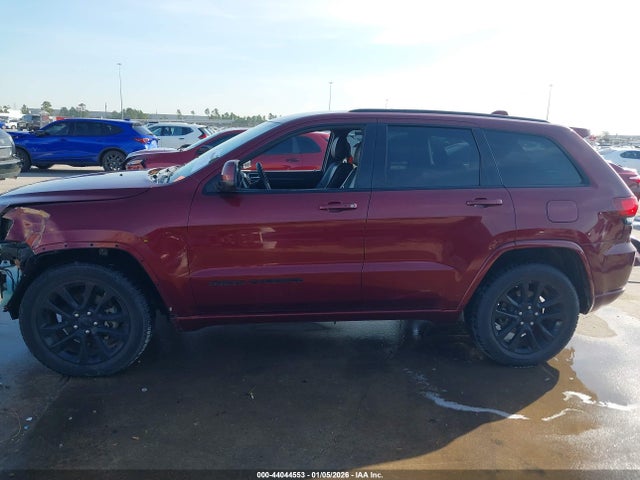 1C4RJEAGXJC429398 Jeep Grand Cherokee Altitude 4x2