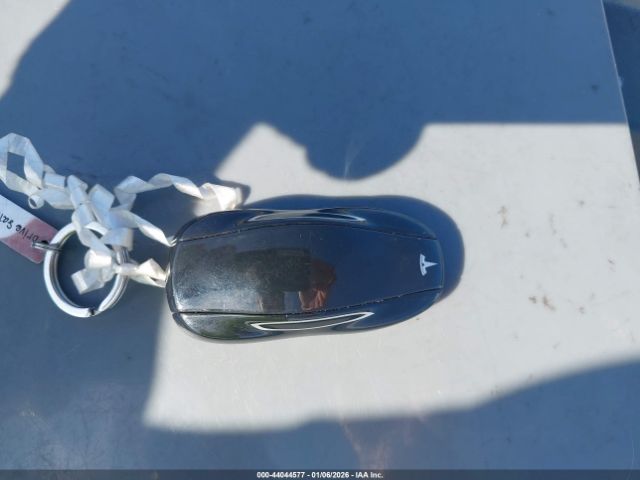 2013 TESLA MODEL S 5YJSA1DN9DFP25296 Photo 10