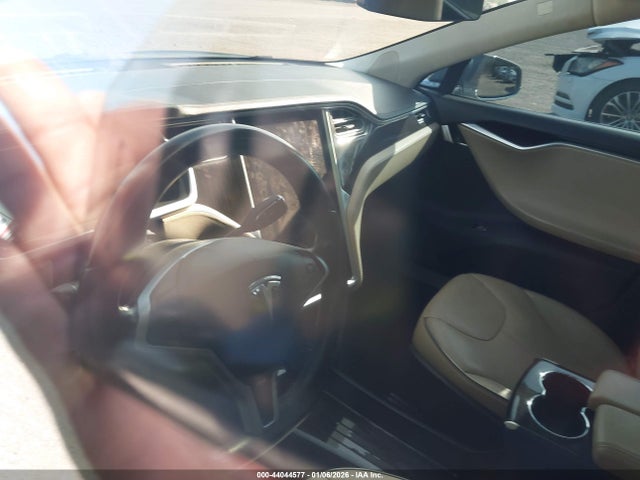 Продаж на аукціоні авто 2013 Tesla Model S, vin: 5YJSA1DN9DFP25296, номер лоту: 44044577