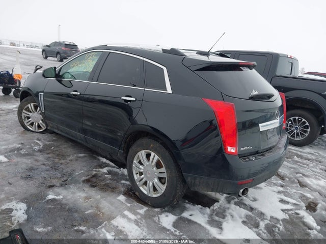 2016 CADILLAC SRX 3GYFNEE38GS505793 Photo 2