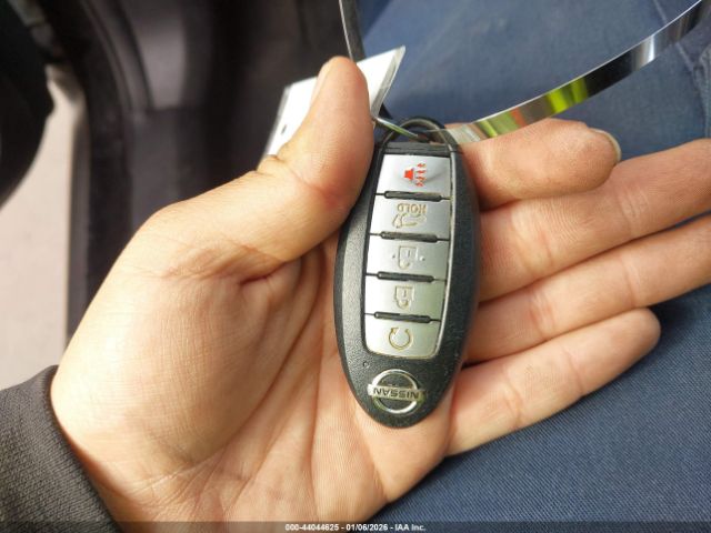 2019 NISSAN ROGUE JN8AT2MT5KW250432 Photo 10