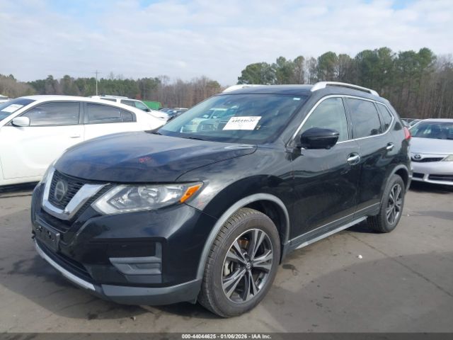 2019 NISSAN ROGUE JN8AT2MT5KW250432 Photo 1