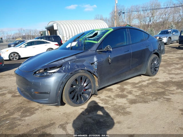 2023 TESLA MODEL Y 7SAYGDEF2PF854392 Photo 1