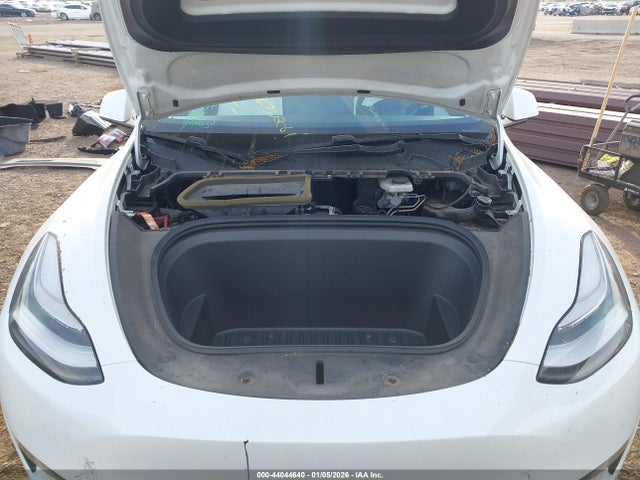 2020 TESLA MODEL Y 5YJYGDEEXLF032602 Photo 9