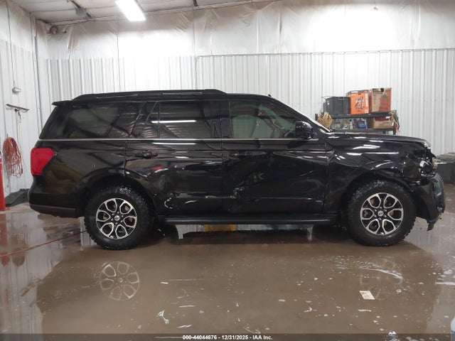 Ford Expedition Xlt 2024 1FMJU1J8XREB15168 Image 13