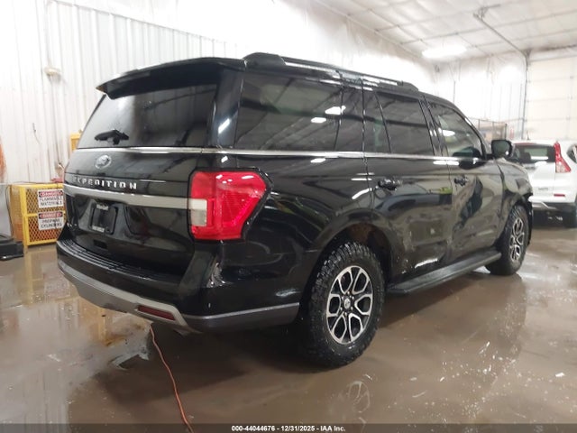 Ford Expedition Xlt 2024 1FMJU1J8XREB15168 Image 4