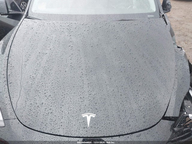 2023 TESLA MODEL Y 7SAYGDEE7PF853679 Photo 9