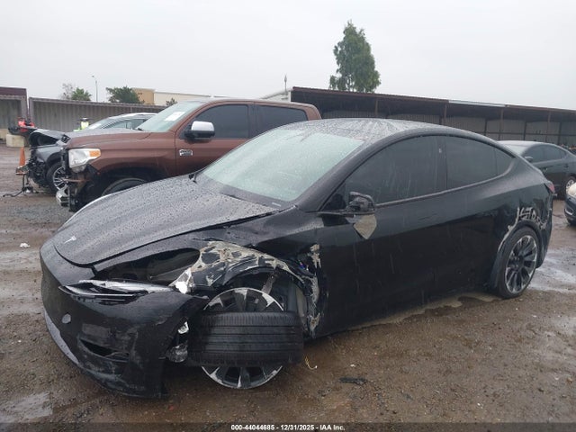 2023 TESLA MODEL Y 7SAYGDEE7PF853679 Photo 5