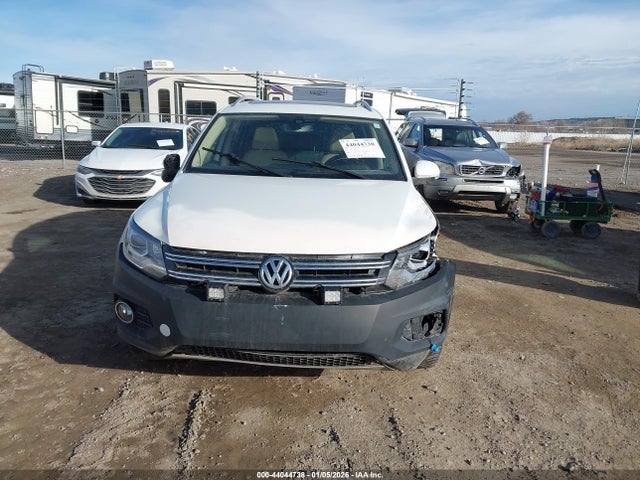 2016 Volkswagen Tiguan Se მანქანა იყიდება აუქციონზე, vin: WVGBV7AX3GW541688, აუქციონის ნომერი: 44044738