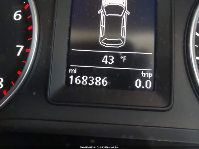 2016 Volkswagen Tiguan Se მანქანა იყიდება აუქციონზე, vin: WVGBV7AX3GW541688, აუქციონის ნომერი: 44044738