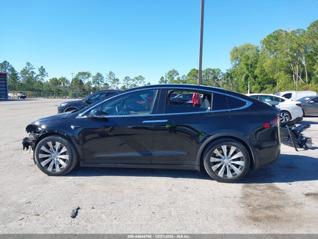 Tesla Model X 100d/75d/long Range 2019 5YJXCAE21KF187131 Image 15