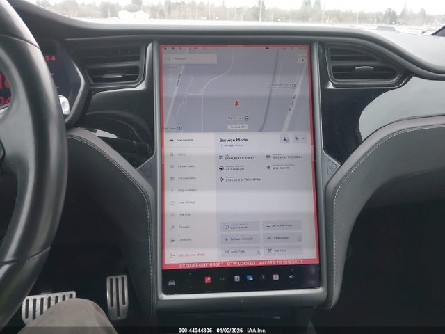 44044805 :رقم المزاد ، 5YJXCBE45JF104807 vin ، 2018 Tesla Model X 100d/75d/p100d مزاد بيع