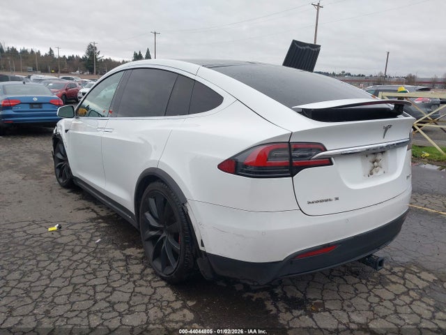 44044805 :رقم المزاد ، 5YJXCBE45JF104807 vin ، 2018 Tesla Model X 100d/75d/p100d مزاد بيع