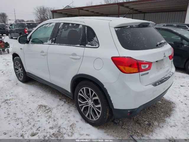 2016 MITSUBISHI OUTLANDER SPORT JA4AR3AW6GZ041814 Photo 2