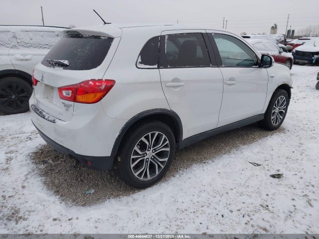 2016 MITSUBISHI OUTLANDER SPORT JA4AR3AW6GZ041814 Photo 3