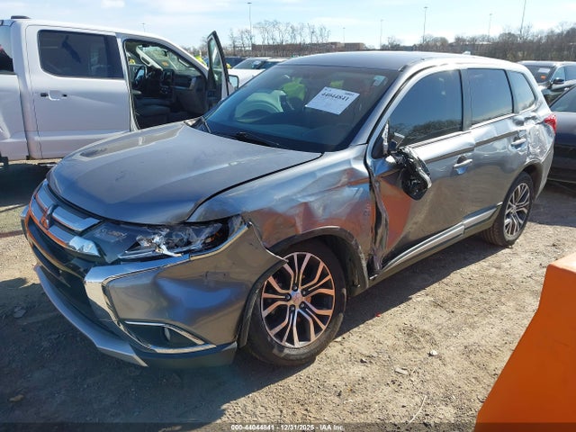 2018 MITSUBISHI OUTLANDER JA4AZ3A34JZ042571 Photo 1