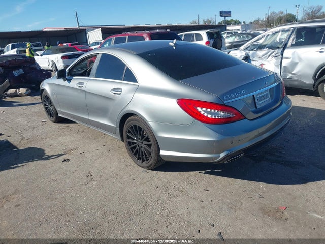 2012 MERCEDES-BENZ CLS 550 WDDLJ7DB7CA044855 Photo 2