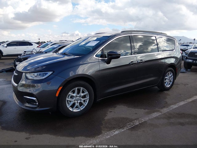 Chrysler Pacifica Touring L 2022 2C4RC1BG1NR150193 Image 2