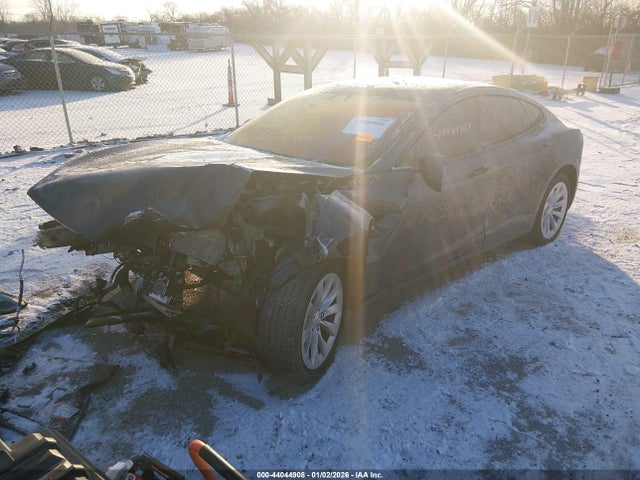 2017 TESLA MODEL S 5YJSA1E29HF199200 Photo 1